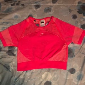 Crop pink workout top